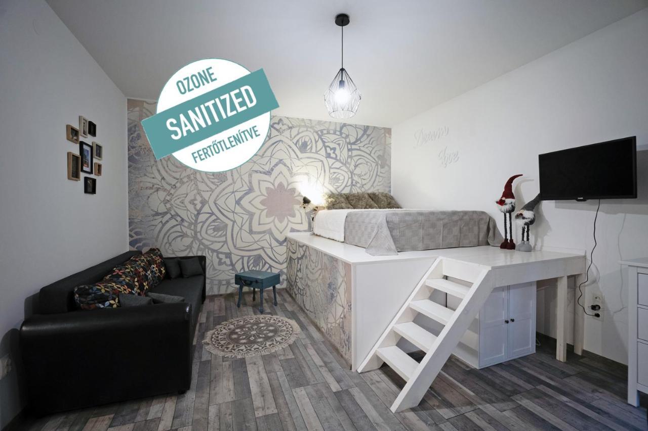Standard By Hi5 -akacfa 57 Apartmán Budapešť